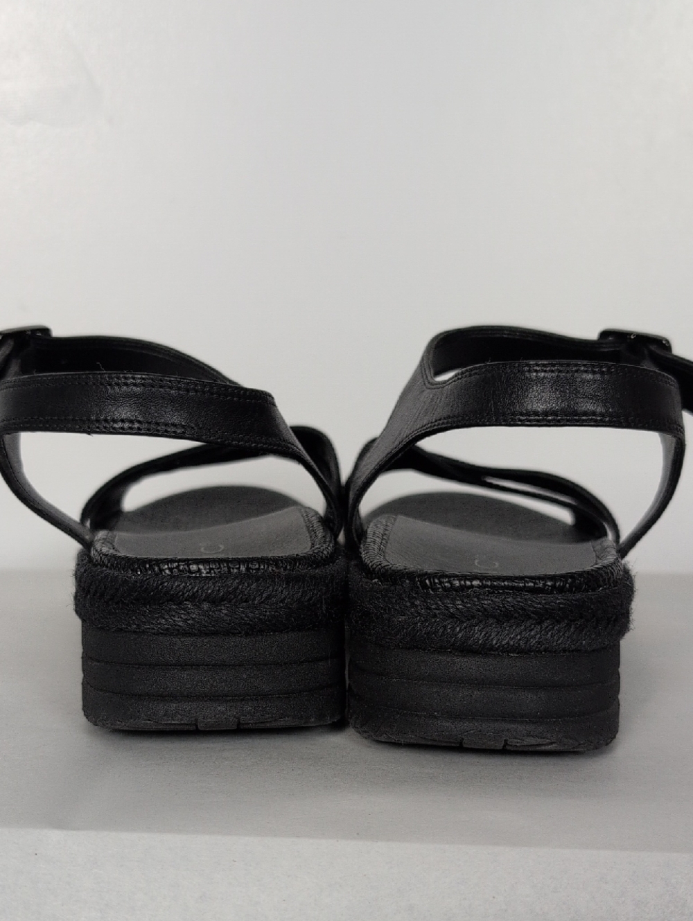 Vionic Mar Platform Sandals - Picture 3 of 12